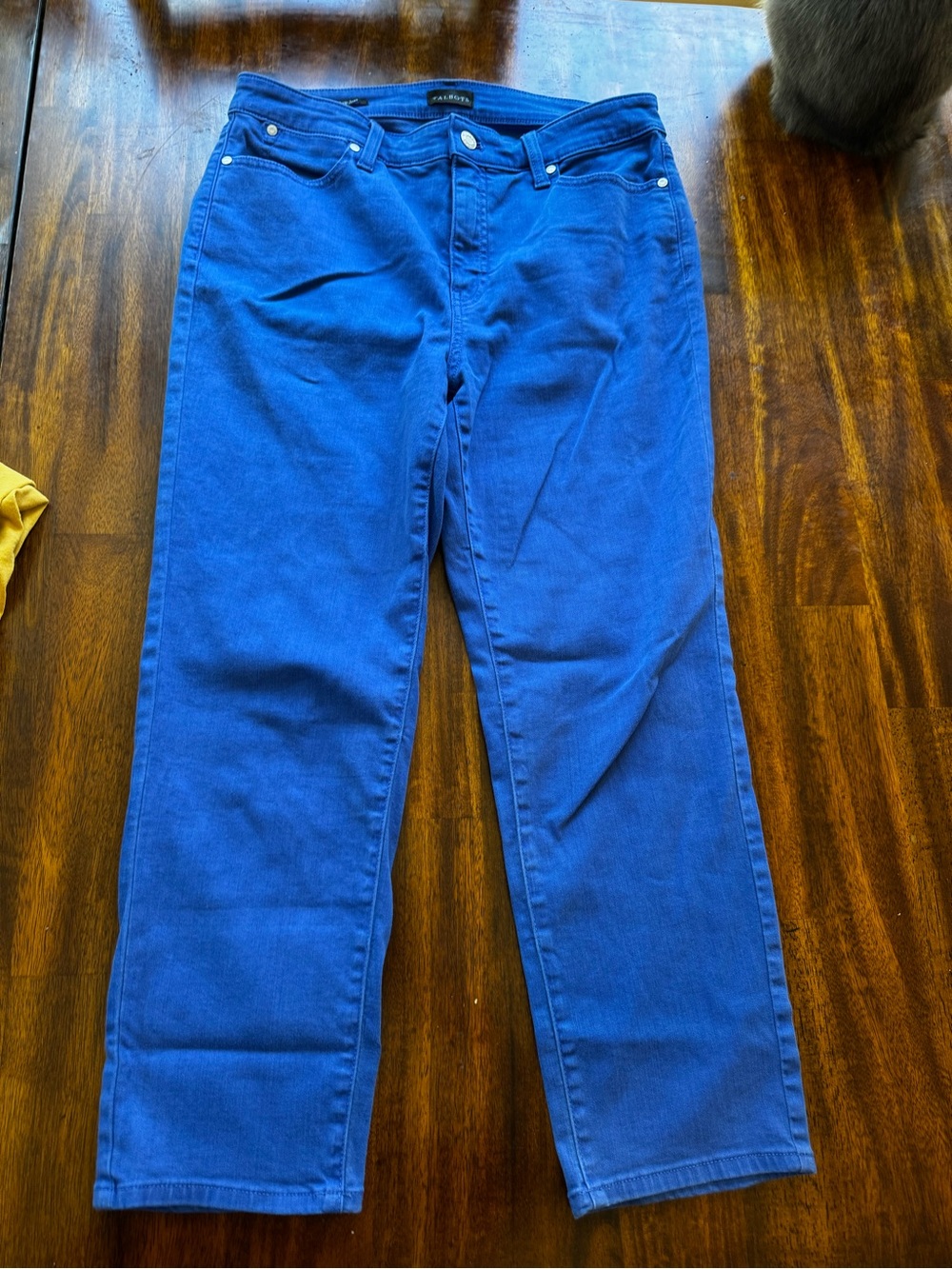Talbots Straight crop jeans in Cobalt Blue Straight-Leg Jeans size 8
